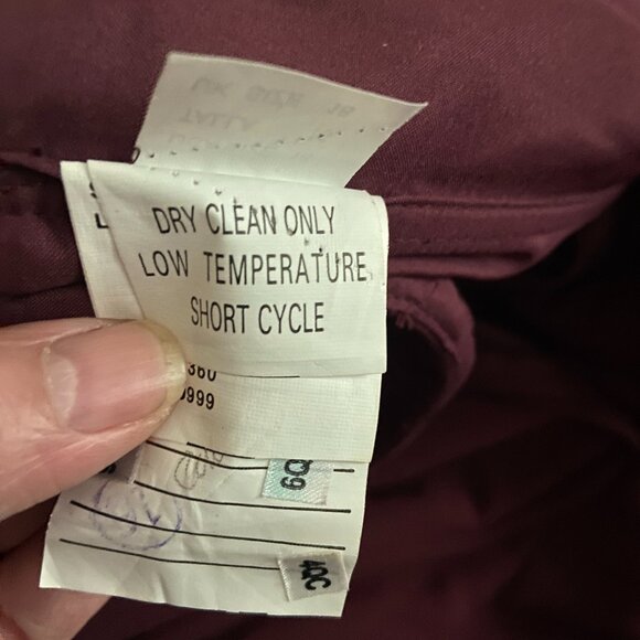 Gorgeous Wine Colored Morilee Halter Sequined Formal Gown Sz 16 Homecoming Prom - Picture 9 of 12